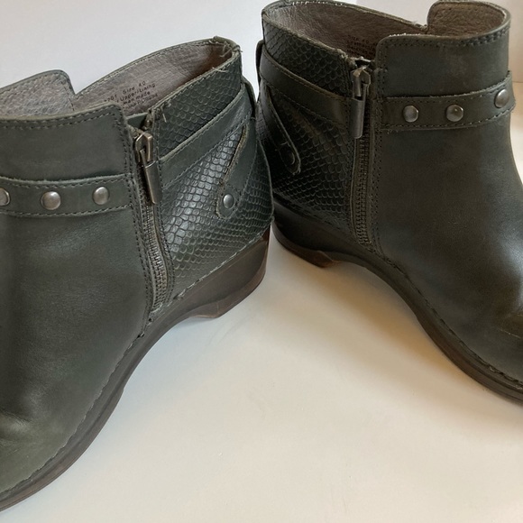 Sanita Gray Leather Zip Scaled Heel Rubber Clog Boots Women’s Size 40 - Picture 5 of 8